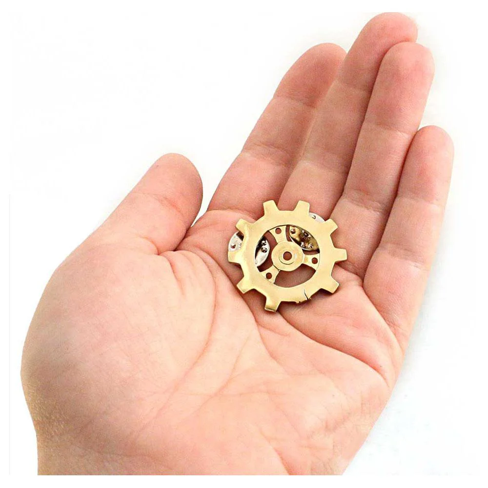 Auri's Brazen Gear Pin - Image 5