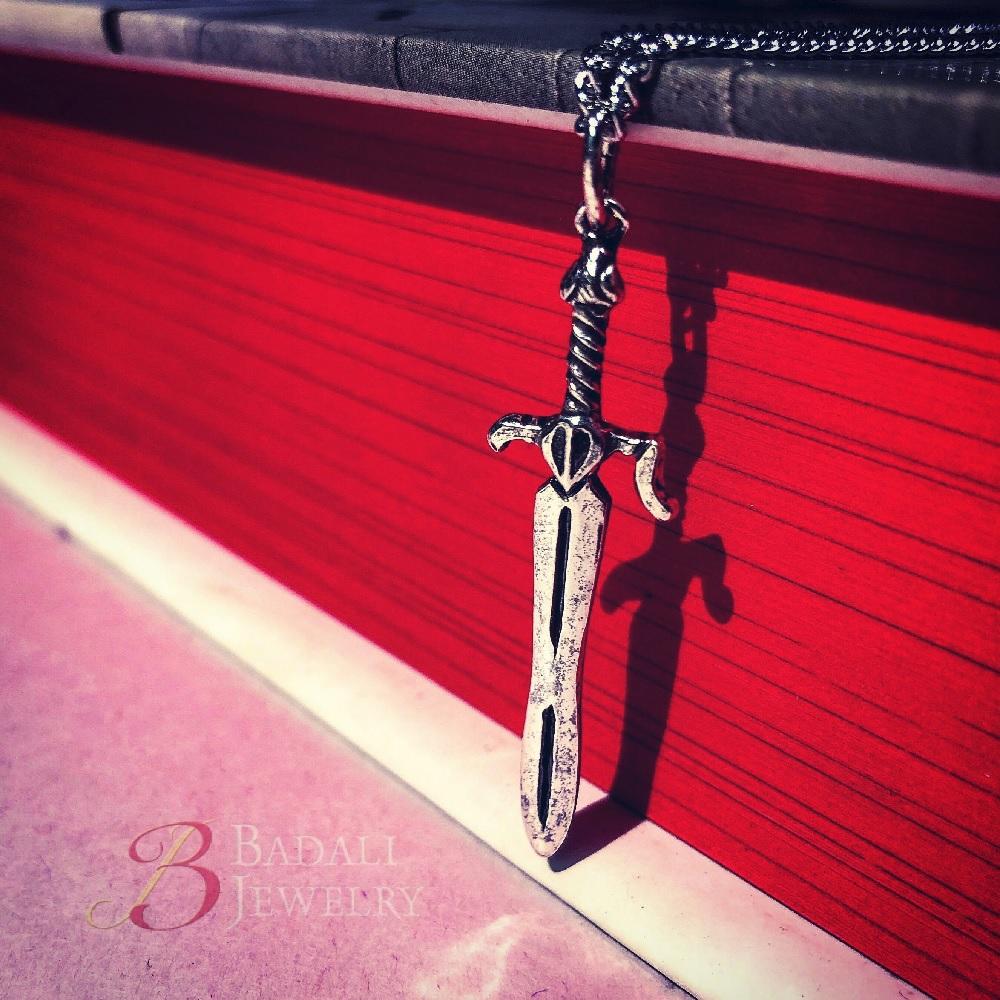 Caesura Sword Charm - Image 8