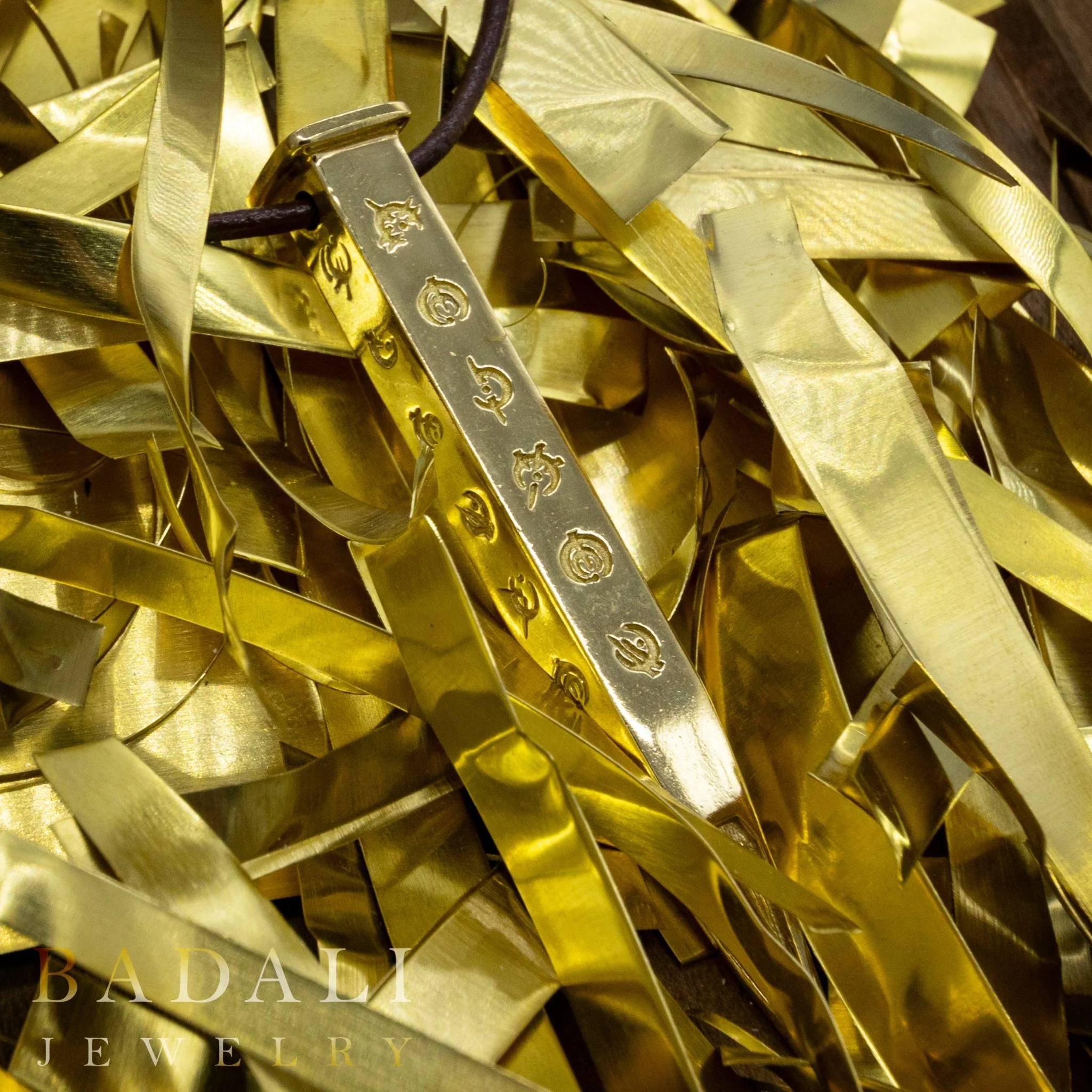 Hemalurgy Spike Necklace - Brass - Image 10