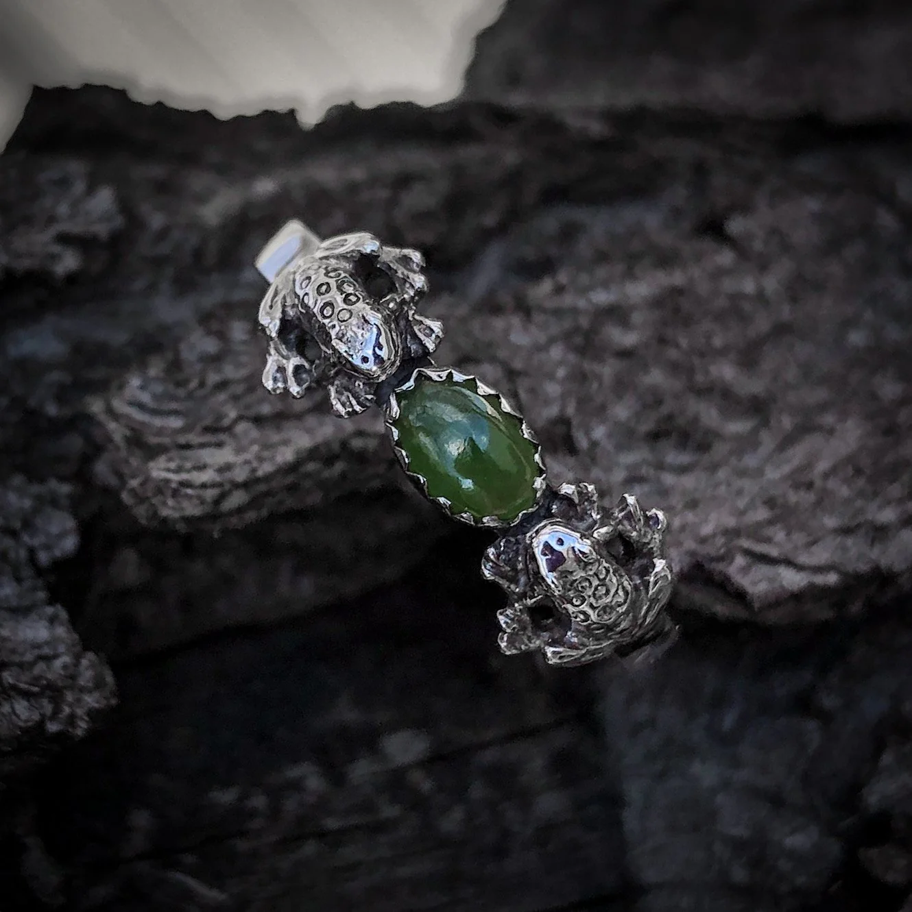 Double Frog Ring with Gemstone - Image 12