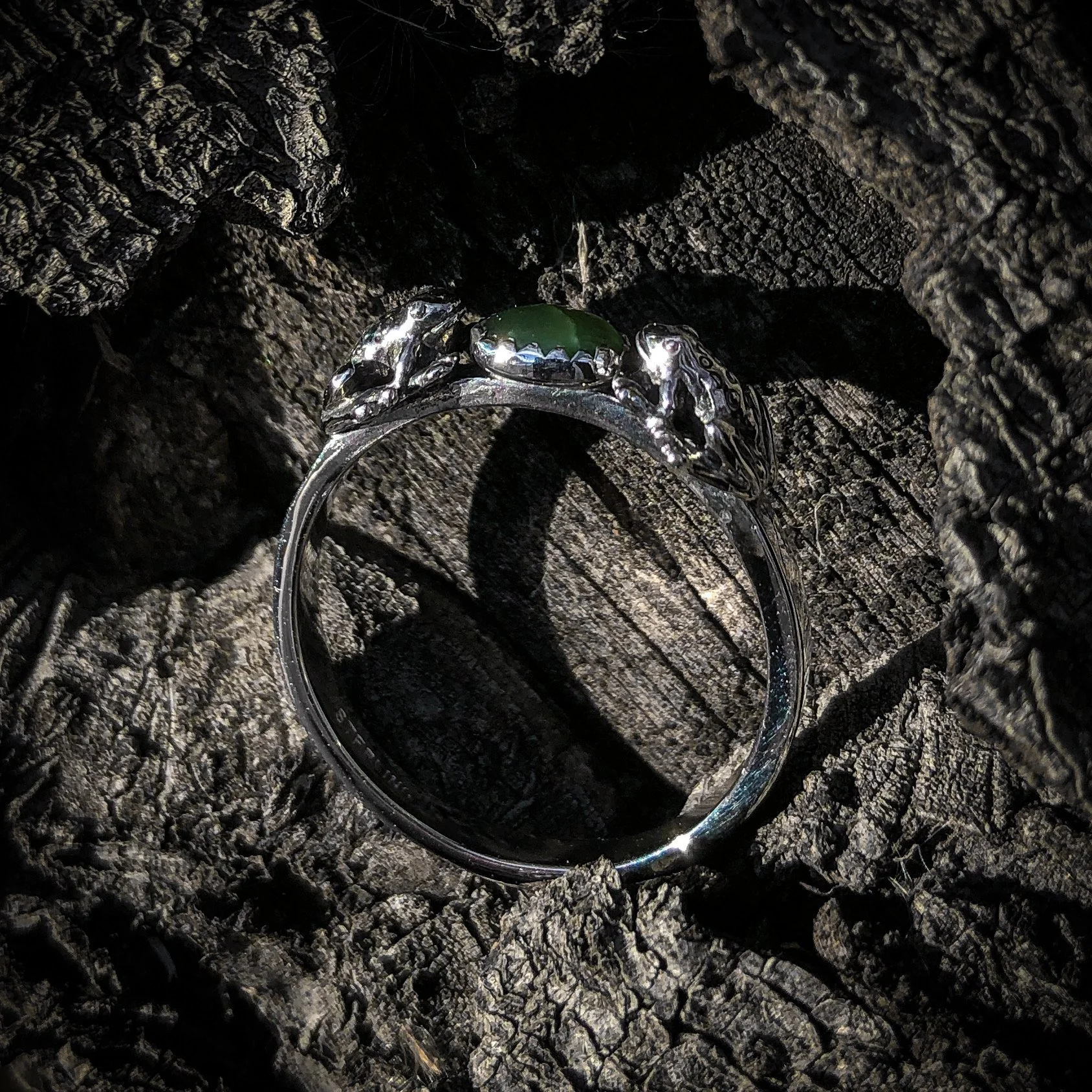 Double Frog Ring with Gemstone - Image 13