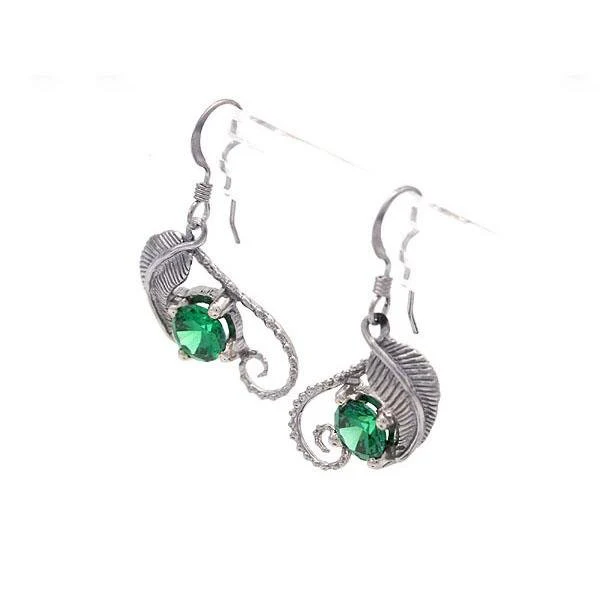 The Emeralds of GIRION™ - MIRKWOOD™ Elven Earrings - Image 3