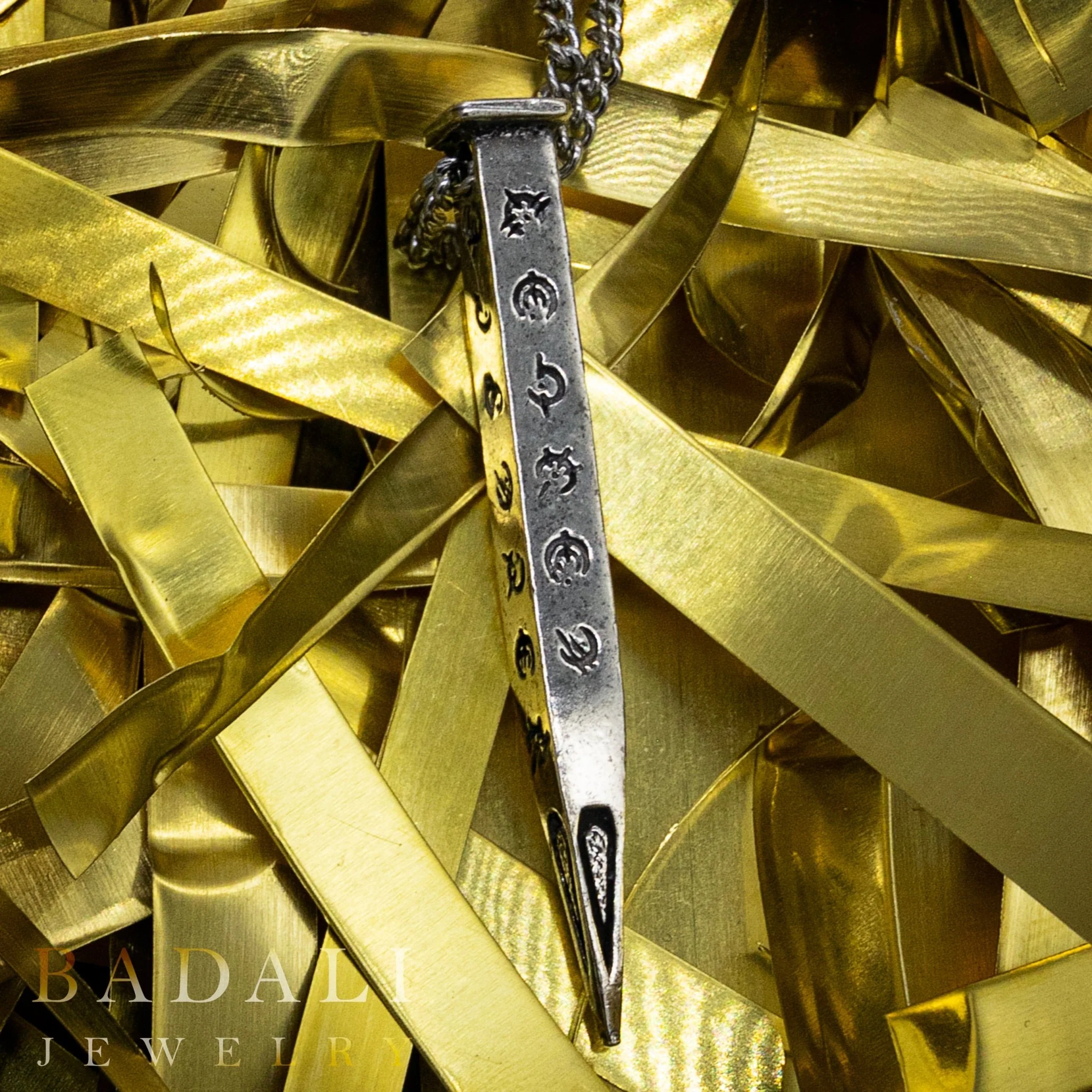 Hemalurgy Spike Necklace - Silver - Image 24