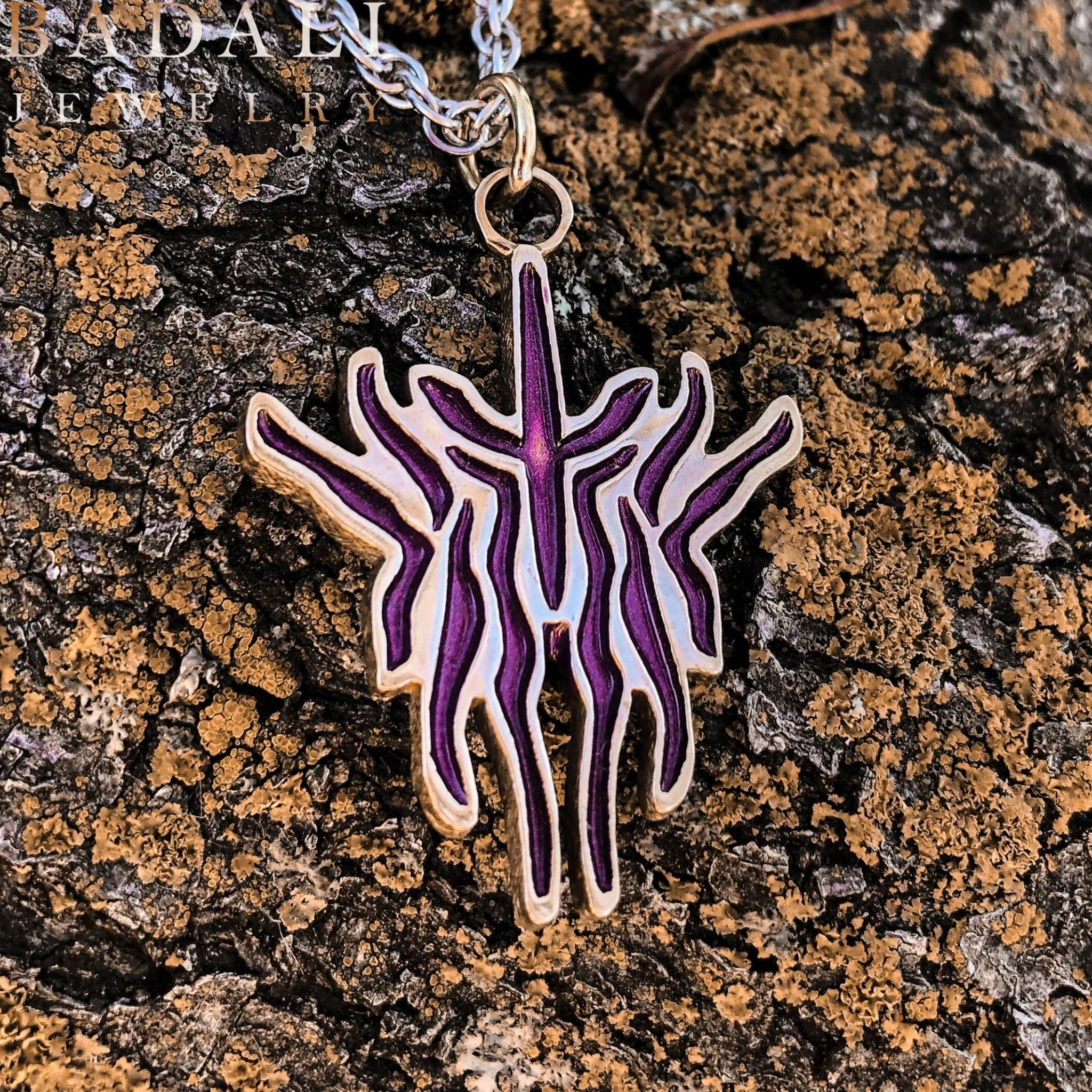 Kak Willshapers Glyph - Bronze - Image 4