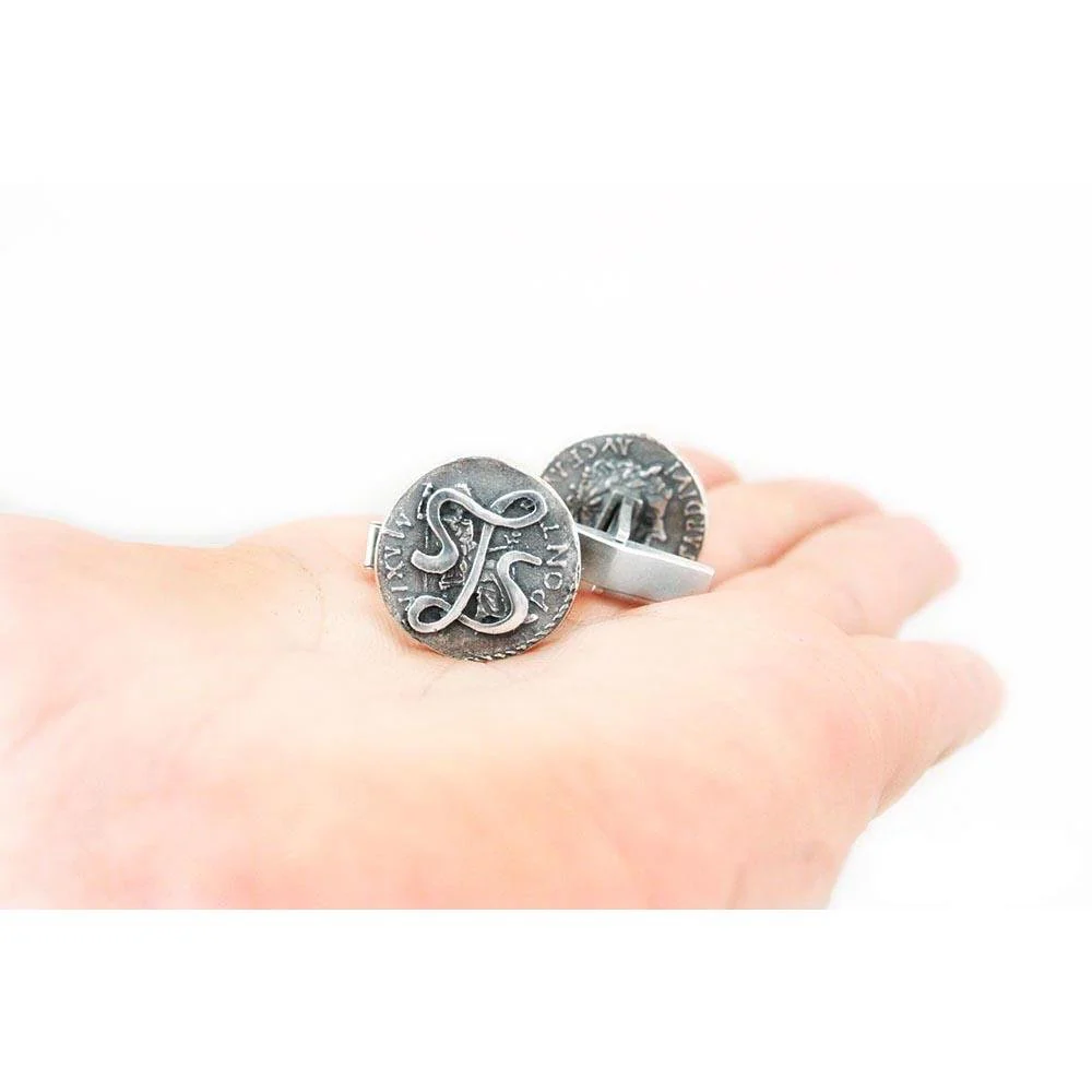 Lasciel’s Blackened Denarius Cufflinks - Image 3