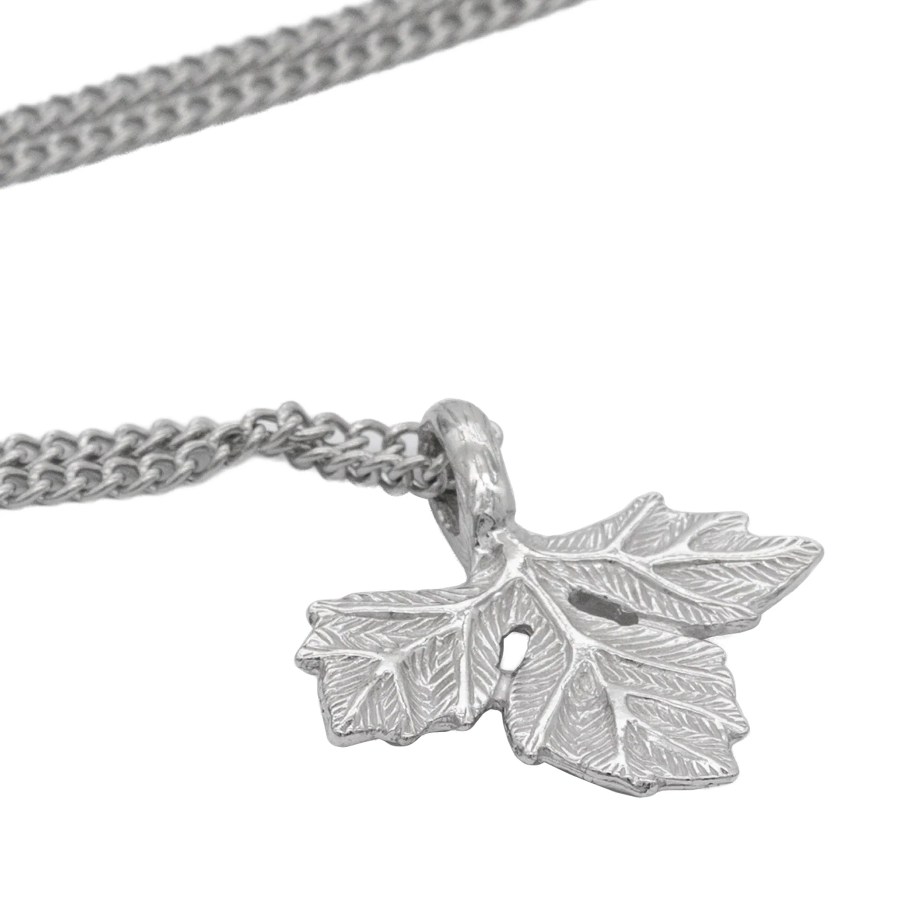 The Avendesora Leaf Necklace - Image 7